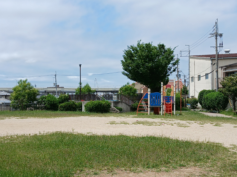 ばらいず池公園