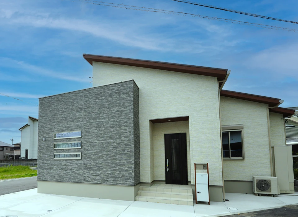 大型収納で楽々片付け＆プライベート空間がある平屋の家